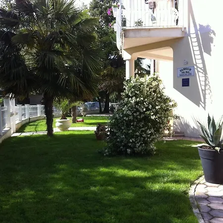 Villa Mala Bed & Breakfast
